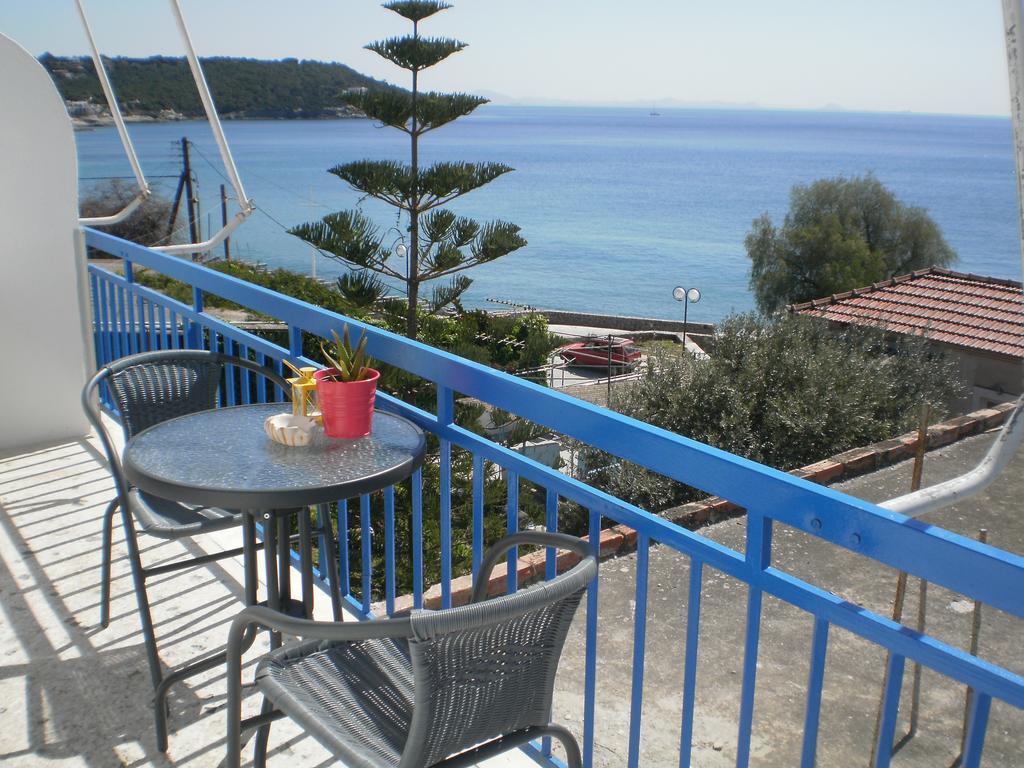 Apartament Sunrise Flora Agia Marina  Pokój zdjęcie